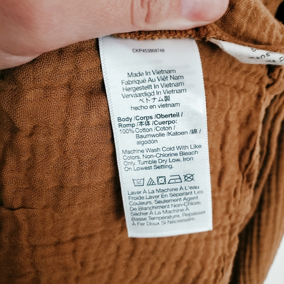 Lightspun Button-Back Peplum Top - Picture 6 of 7